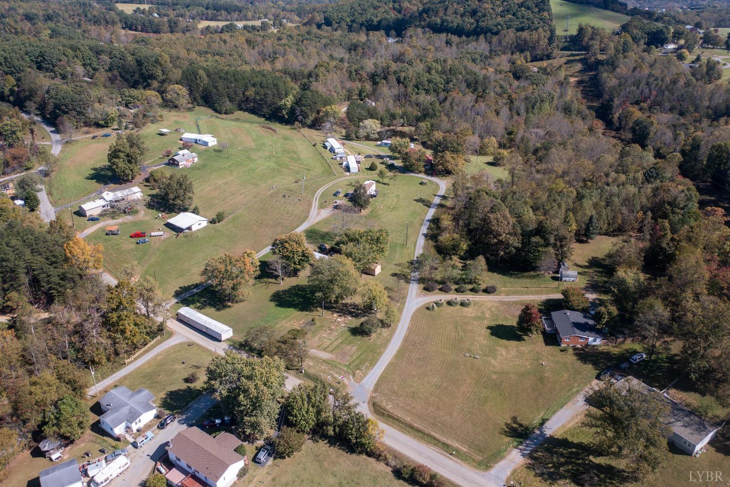 1155 Gaston Road Vinton, VA 24179 - Photo 30 of 32