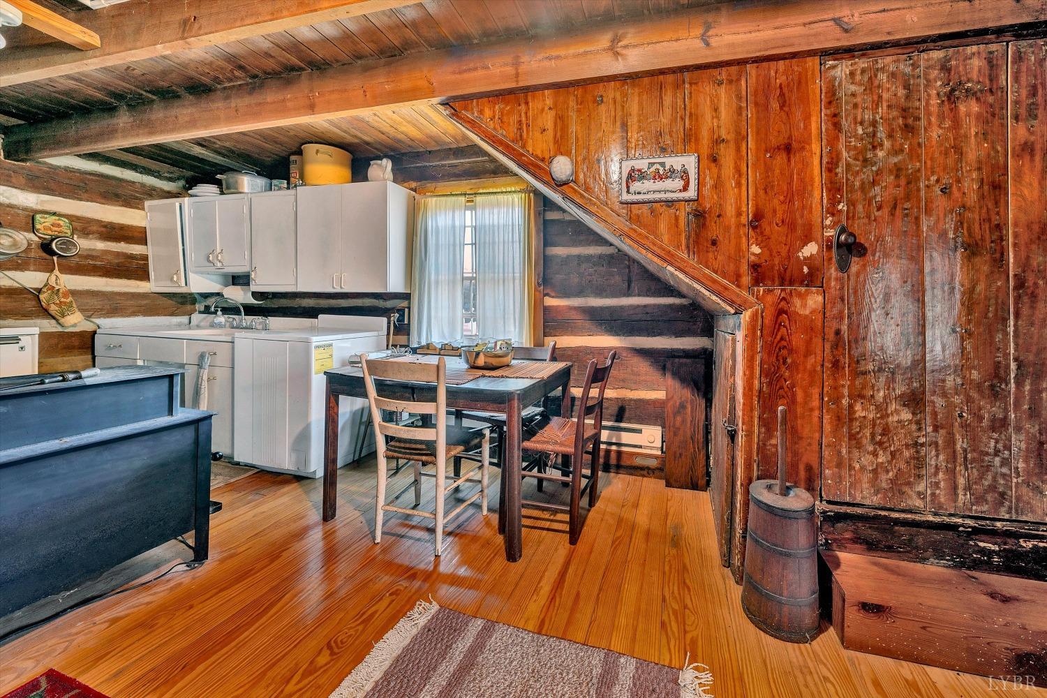 1155 Gaston Road Vinton, VA 24179 - Photo 10 of 32