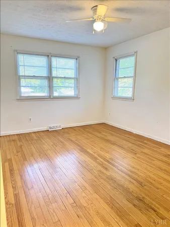 $159,900 | 340 Barrett Street, Danville, VA 24541