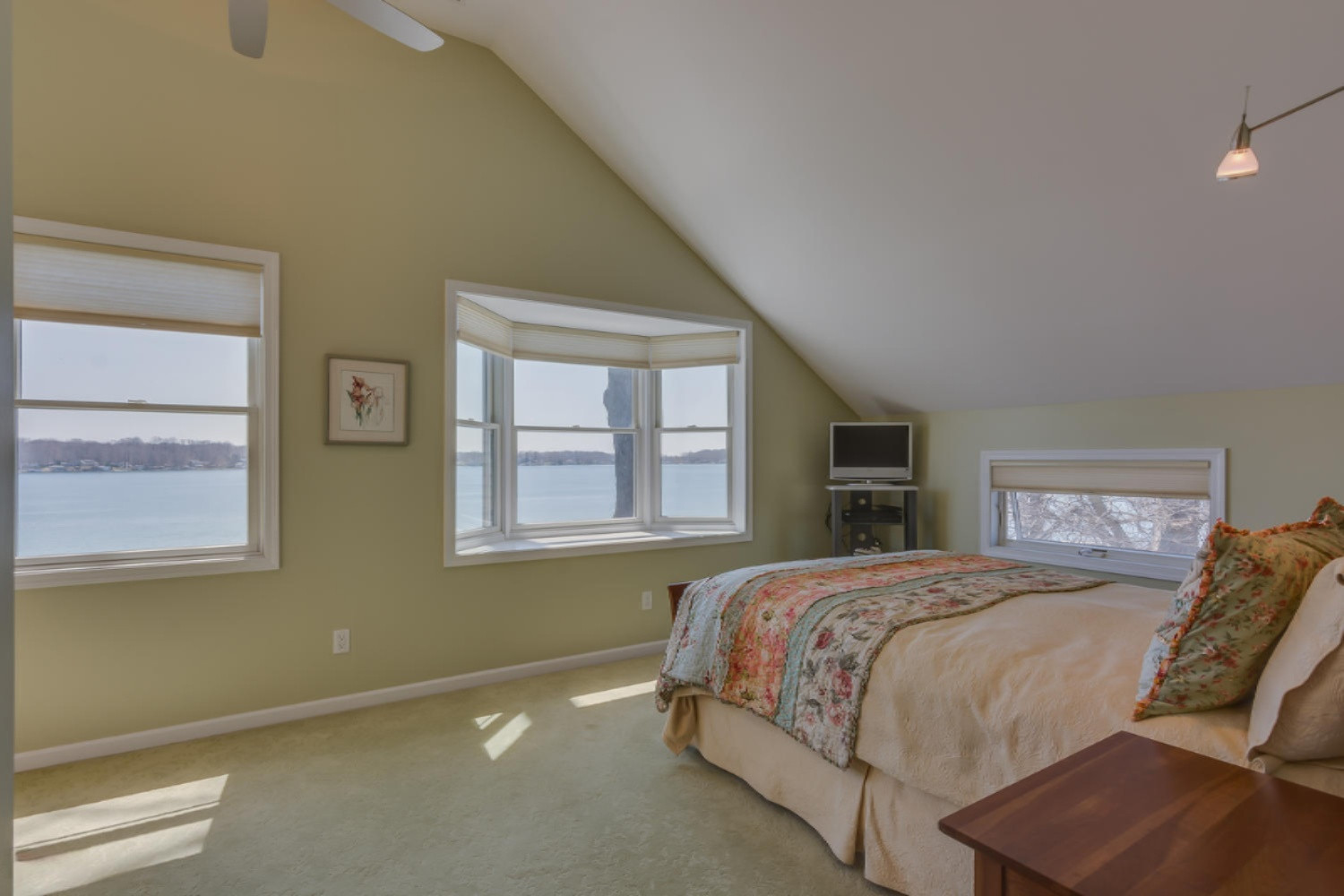 20715 Decatur Road Cassopolis, MI 49031 - Photo 5 of 7 20715 Decatur Rd Cassopolis MI-large-041
