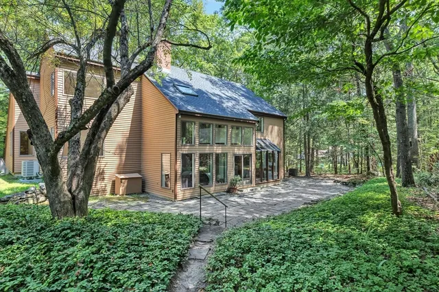 $1,198,000 | 95 Ann Lees Road, Harvard, MA 01451