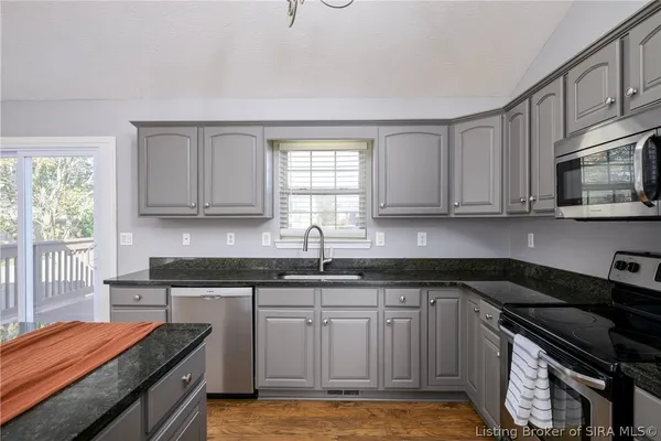 $370,000 | 1034 Brookstone Court, Georgetown, IN 47122