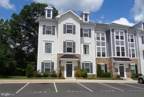 $449,900 | 7444 Riding Meadow Way, Manassas, VA 20111