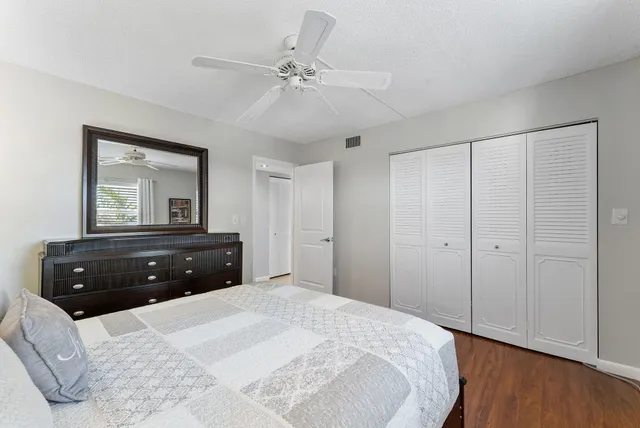 $169,000 | 3930 Inverrary Boulevard, Unit 505D, Lauderhill, FL 33319