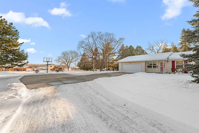 $389,900 | N7446 Beaver Bay Drive, Beaver Dam, WI 53916