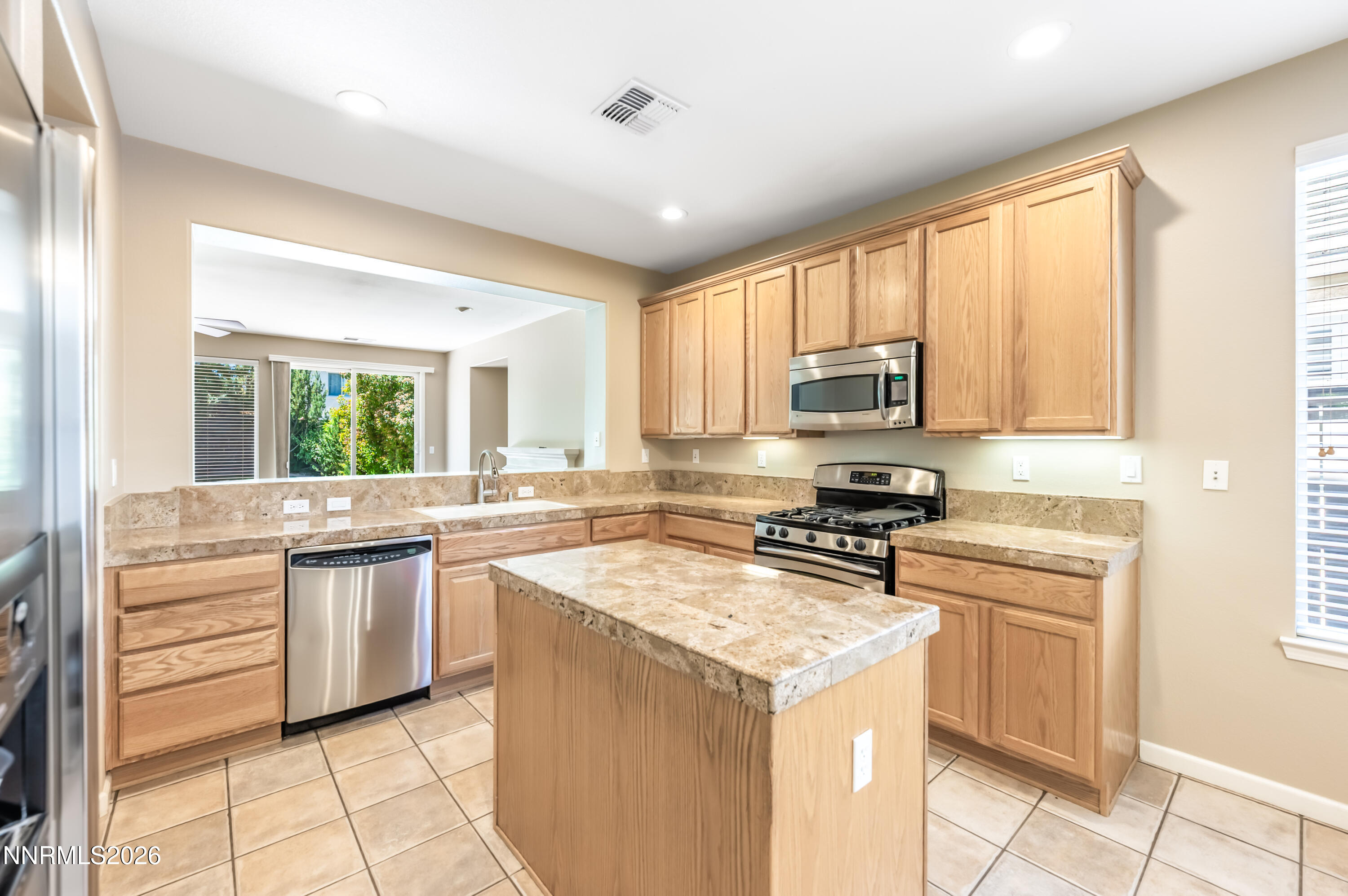 490 Miesque Court Reno, NV 89521 - Photo 5 of 44 M-1020