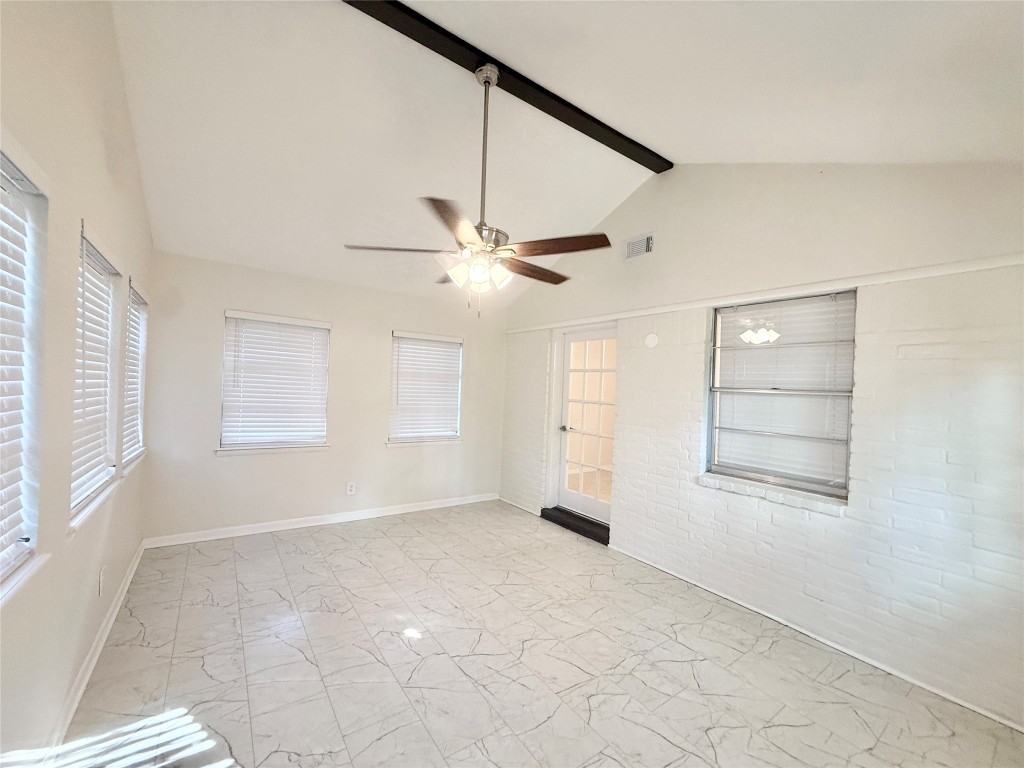 5470 Ariel Street Houston, TX 77096 - Photo 11 of 24