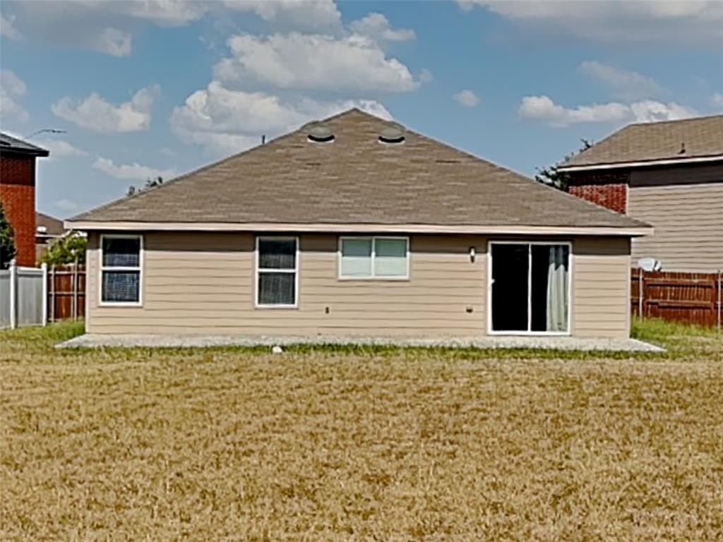 201 Dakota Ridge Drive Fort Worth, TX 76134 - Photo 16 of 17