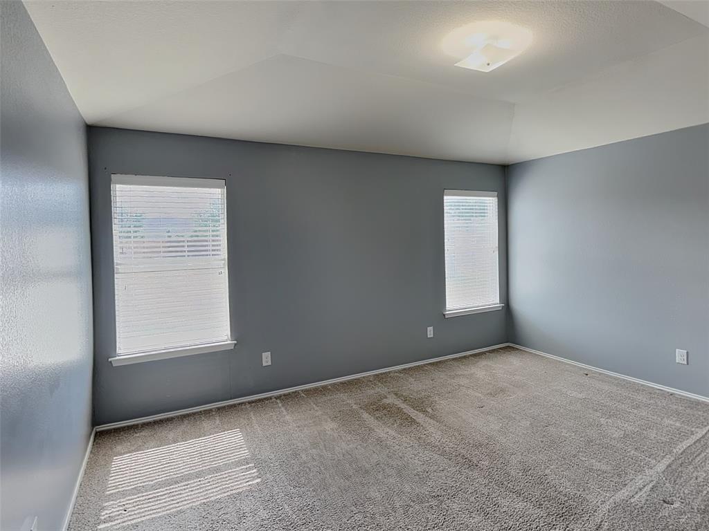 201 Dakota Ridge Drive Fort Worth, TX 76134 - Photo 7 of 17