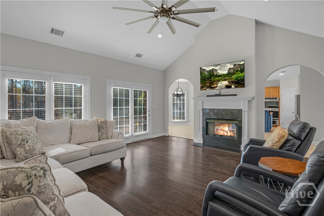 115 Manor Row Pooler, GA 31322 - Photo 9 of 41