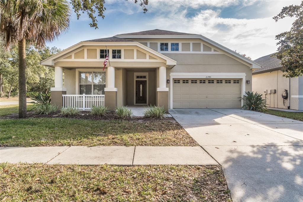 21745 Garden Walk Loop Land O Lakes, FL 34637 - Photo 2 of 30