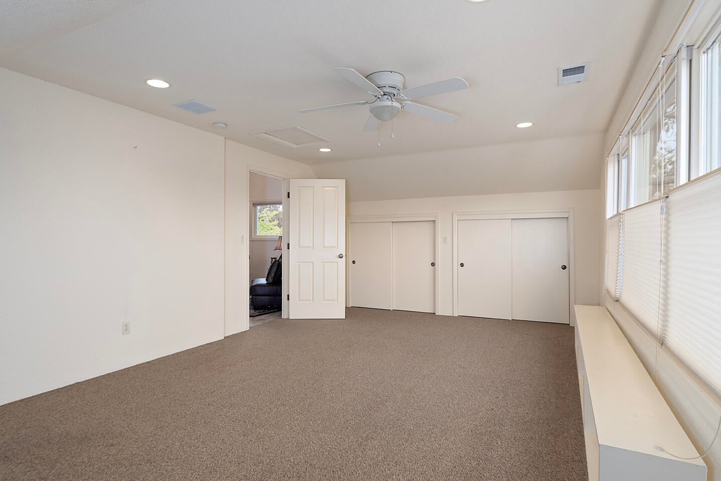 250 Maple Street Central Point, OR 97502 - Photo 25 of 54 Bedroom 3-All bedrooms are very spacious!