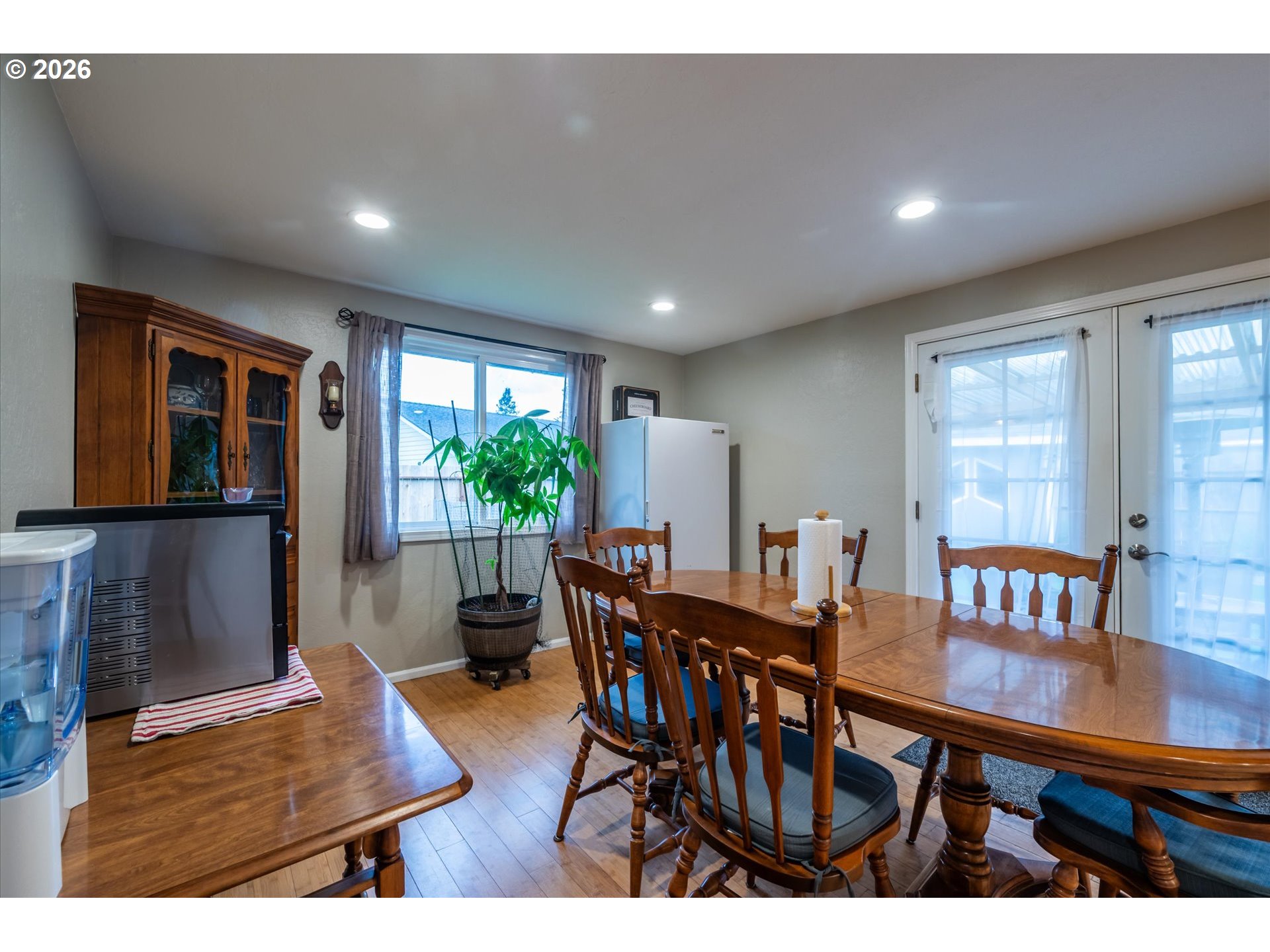 2370 Fir Street North Bend, OR 97459 - Photo 12 of 41