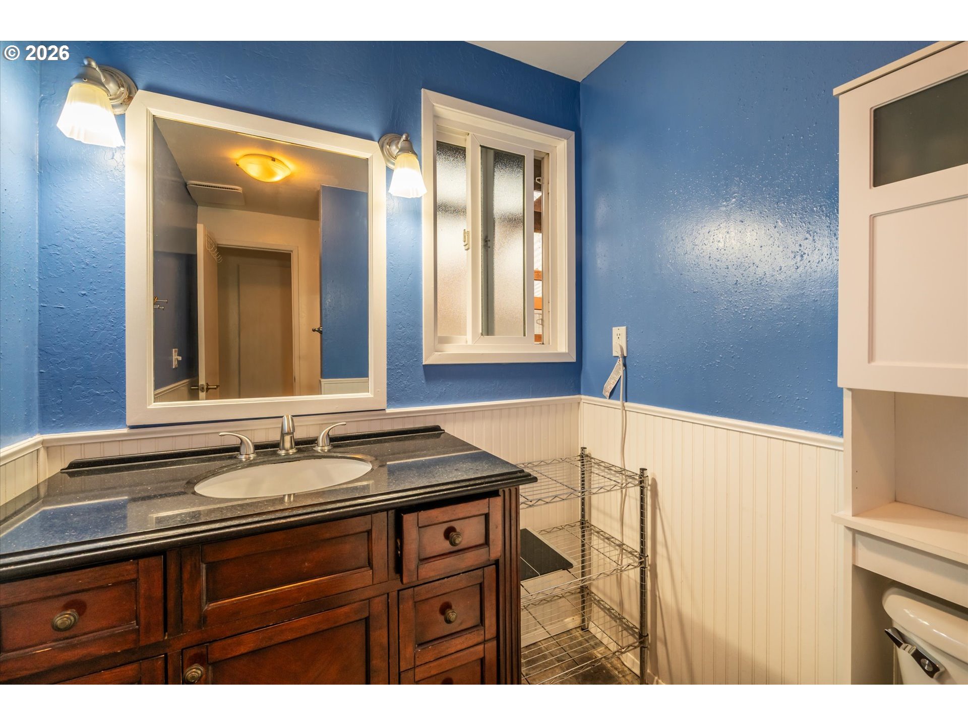 2370 Fir Street North Bend, OR 97459 - Photo 22 of 41