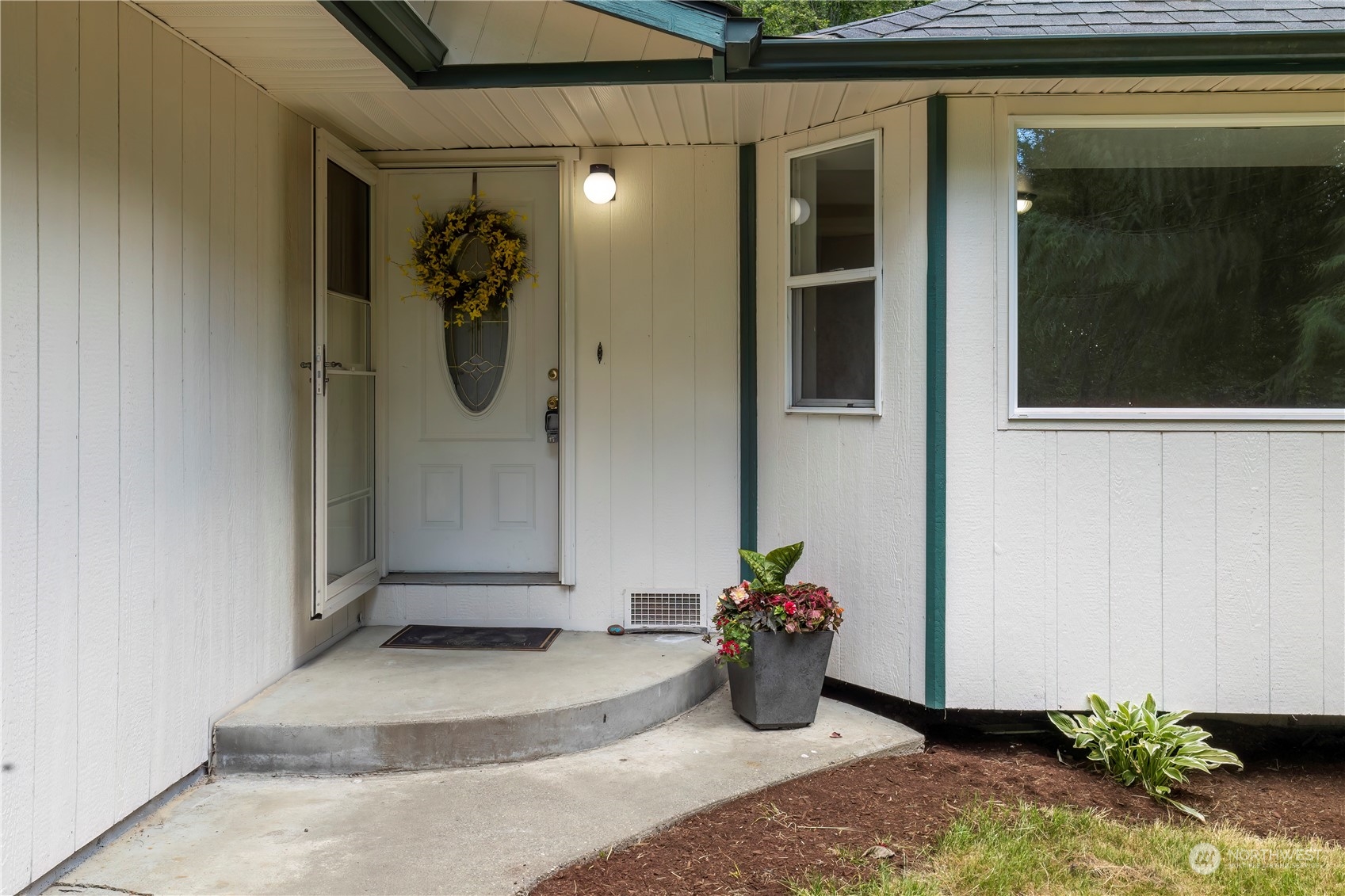 172 Meek Hill Road Belfair, WA 98528 - Photo 4 of 40 Gallery Image 4