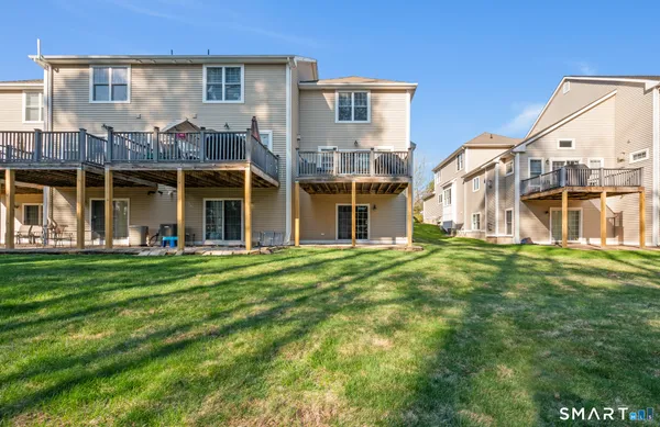 $550,000 | 1421 Farmington Avenue, Unit A, Farmington, CT 06032