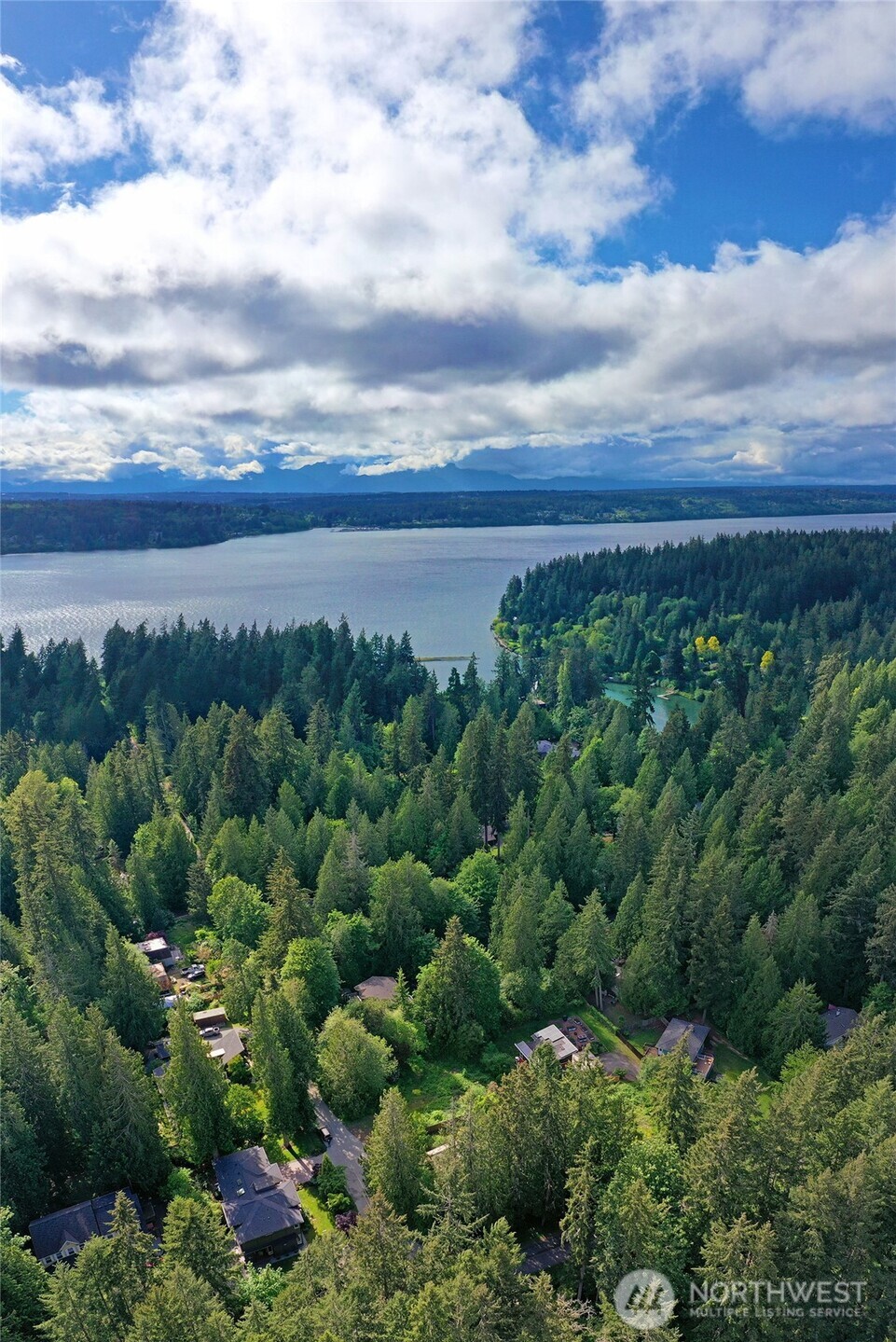 8587 Springridge Road Northeast Bainbridge Island, WA 98110 - Photo 40 of 40 Gallery Image 40