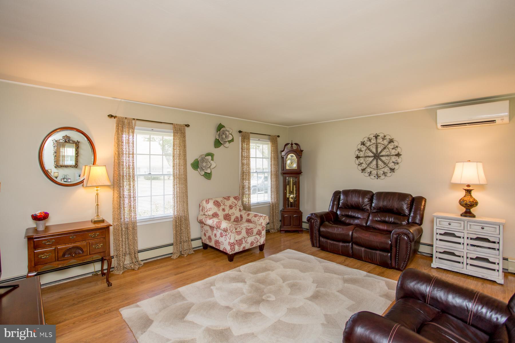 60 Cleft Rock Road Levittown, PA 19057 - Photo 6 of 63 Gallery Image 6