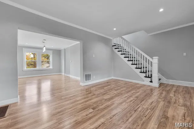 $210,000 | 6827 Plymouth Avenue, University City, MO 63130