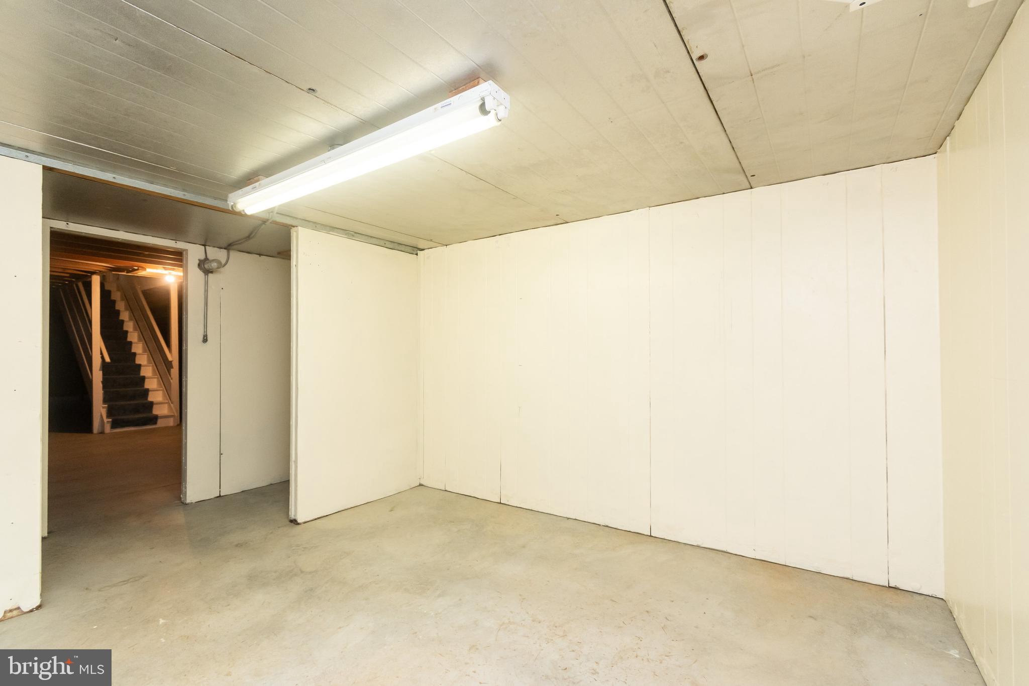 101 Duke Drive Bear, DE 19701 - Photo 29 of 33 Interior of Cold Storage