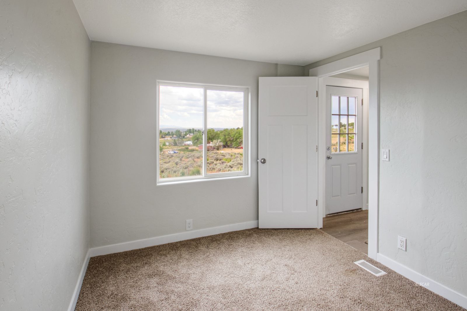 732 Spring Valley Parkway Spring Creek, NV 89815 - Photo 16 of 26 Gallery Image 16