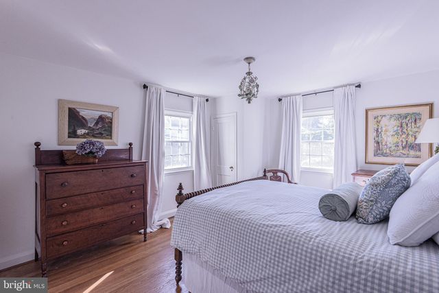 $530,000 | 101 North Tyrone Road, Baltimore, MD 21212