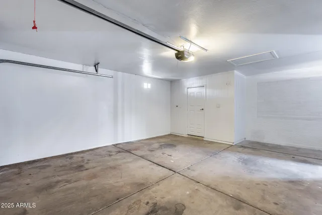 $425,000 | 319 West Kristal Way, Phoenix, AZ 85027