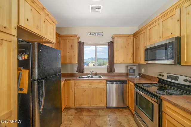 $849,000 | 22091 East Mountain Rain Trail, Elgin, AZ 85611