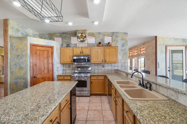 $849,000 | 22091 East Mountain Rain Trail, Elgin, AZ 85611