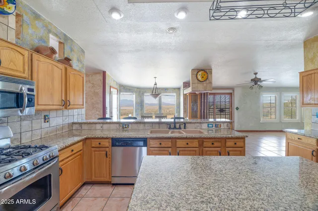 $849,000 | 22091 East Mountain Rain Trail, Elgin, AZ 85611