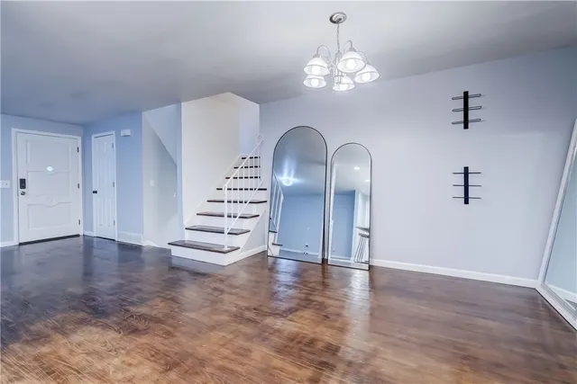 $2,795 | 232 Meadowbriar Road, Greece, NY 14616