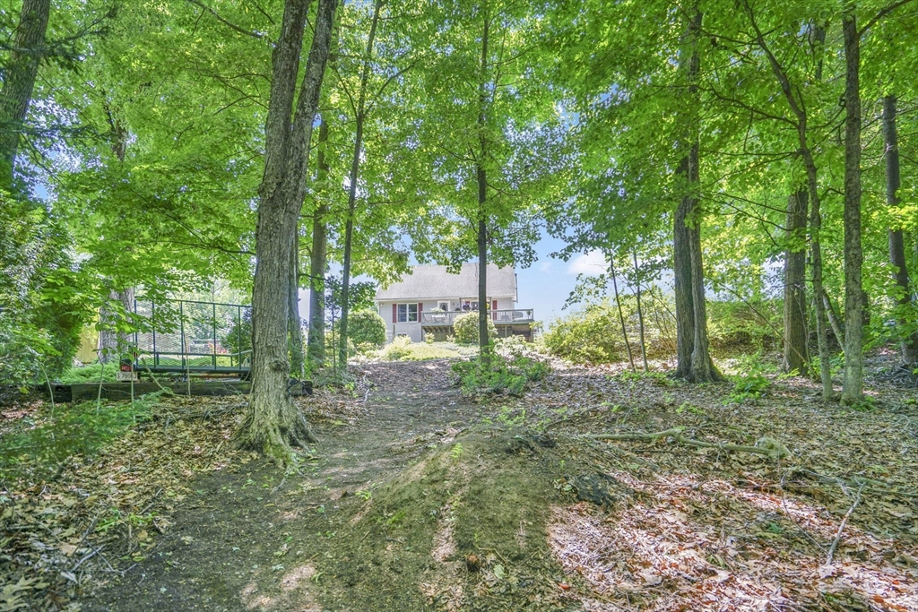 55 Southampton Road Westhampton, MA 01027 - Photo 5 of 38