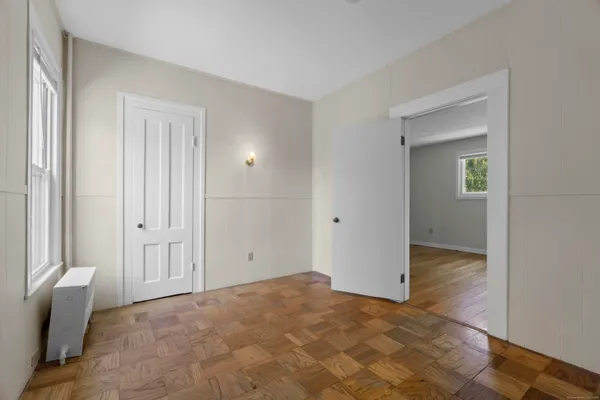$2,500 | 671 Cornwall Avenue, Unit 1, Cheshire, CT 06410