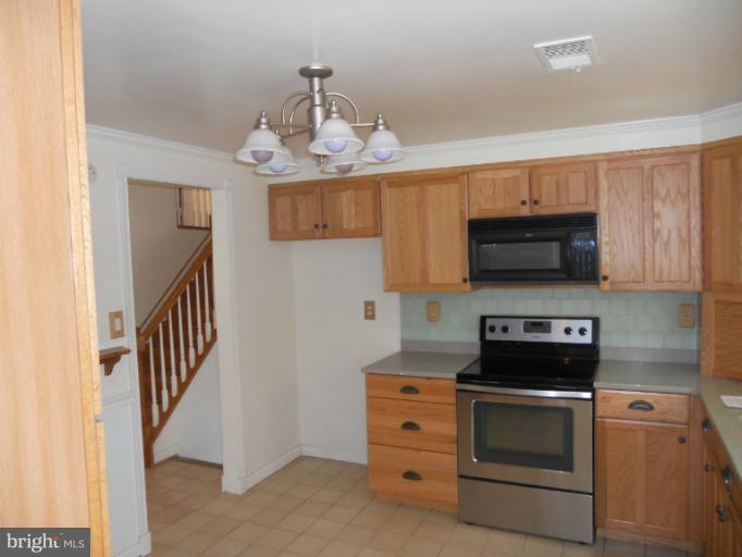 6322 Josephine Road Waldorf, MD 20601 - Photo 26 of 28 Kitchen