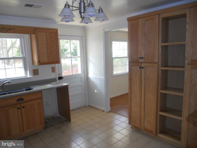 6322 Josephine Road Waldorf, MD 20601 - Photo 27 of 28 Kitchen