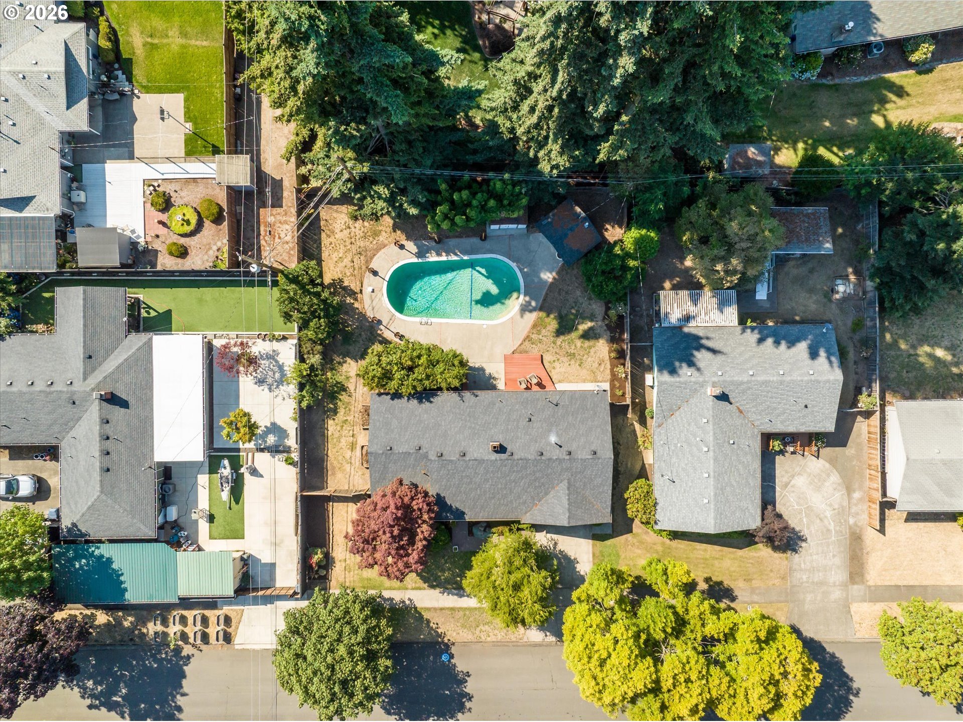 2230 Azure Street Eugene, OR 97401 - Photo 38 of 42