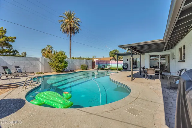 $1,100,000 | 3320 North 82nd Place, Scottsdale, AZ 85251