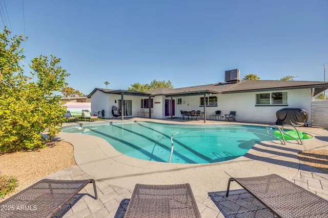 $1,100,000 | 3320 North 82nd Place, Scottsdale, AZ 85251