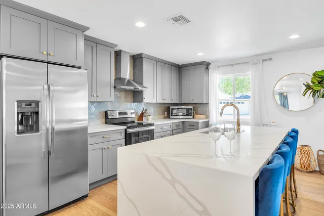 $1,100,000 | 3320 North 82nd Place, Scottsdale, AZ 85251