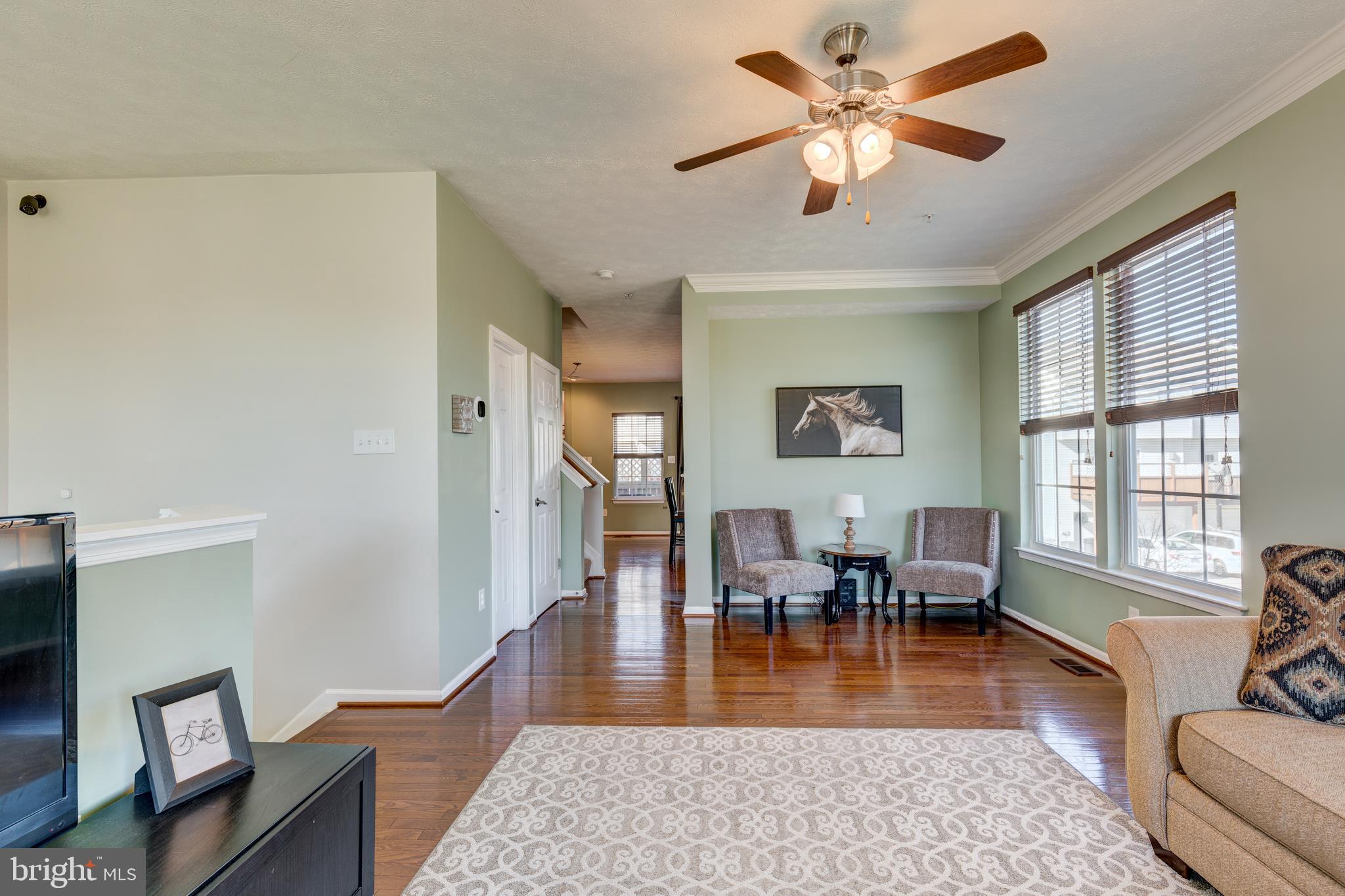 9809 Biggs Road Middle River, MD 21220 - Photo 14 of 33 Living Room
