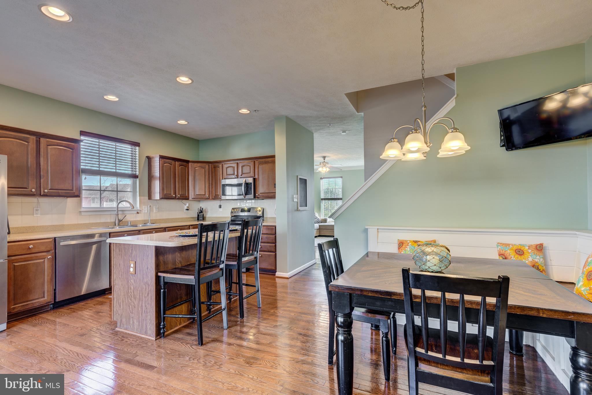 9809 Biggs Road Middle River, MD 21220 - Photo 8 of 33 Open Kitchen/Dining Area