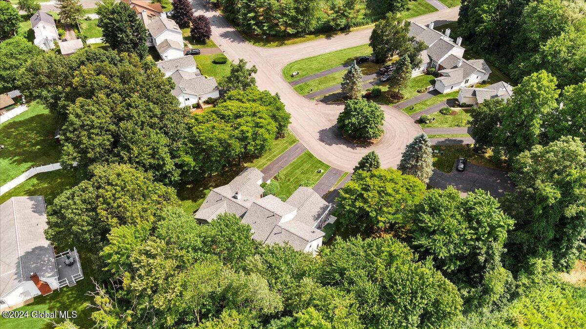 11 Stonegate Court Colonie, NY 12205 - Photo 35 of 36 05-DJI_0476