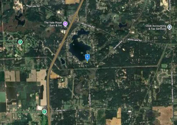$46,999 | 10510 Lake Shore Drive, Fenton, MI 48430