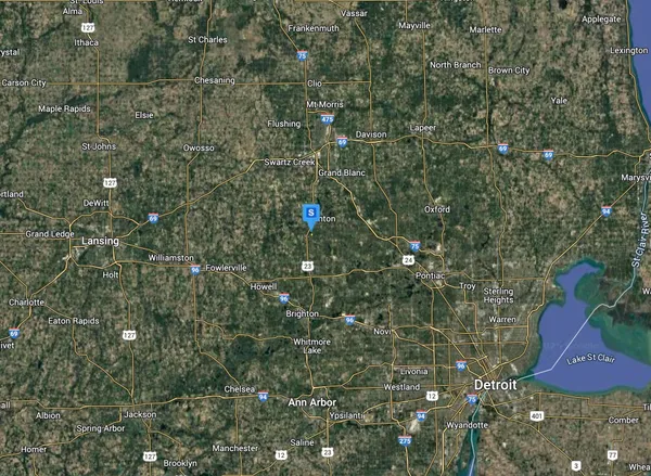 $46,999 | 10510 Lake Shore Drive, Fenton, MI 48430