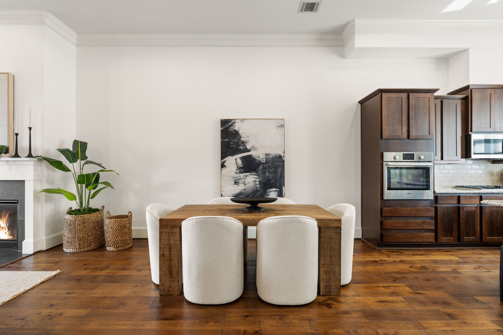 2960 Rusk Street Houston, TX 77003 - Photo 11 of 29 The dining room has enough space for a large table.