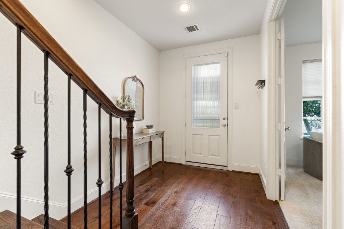 2960 Rusk Street Houston, TX 77003 - Photo 3 of 29 a view of an entryway with wooden floor