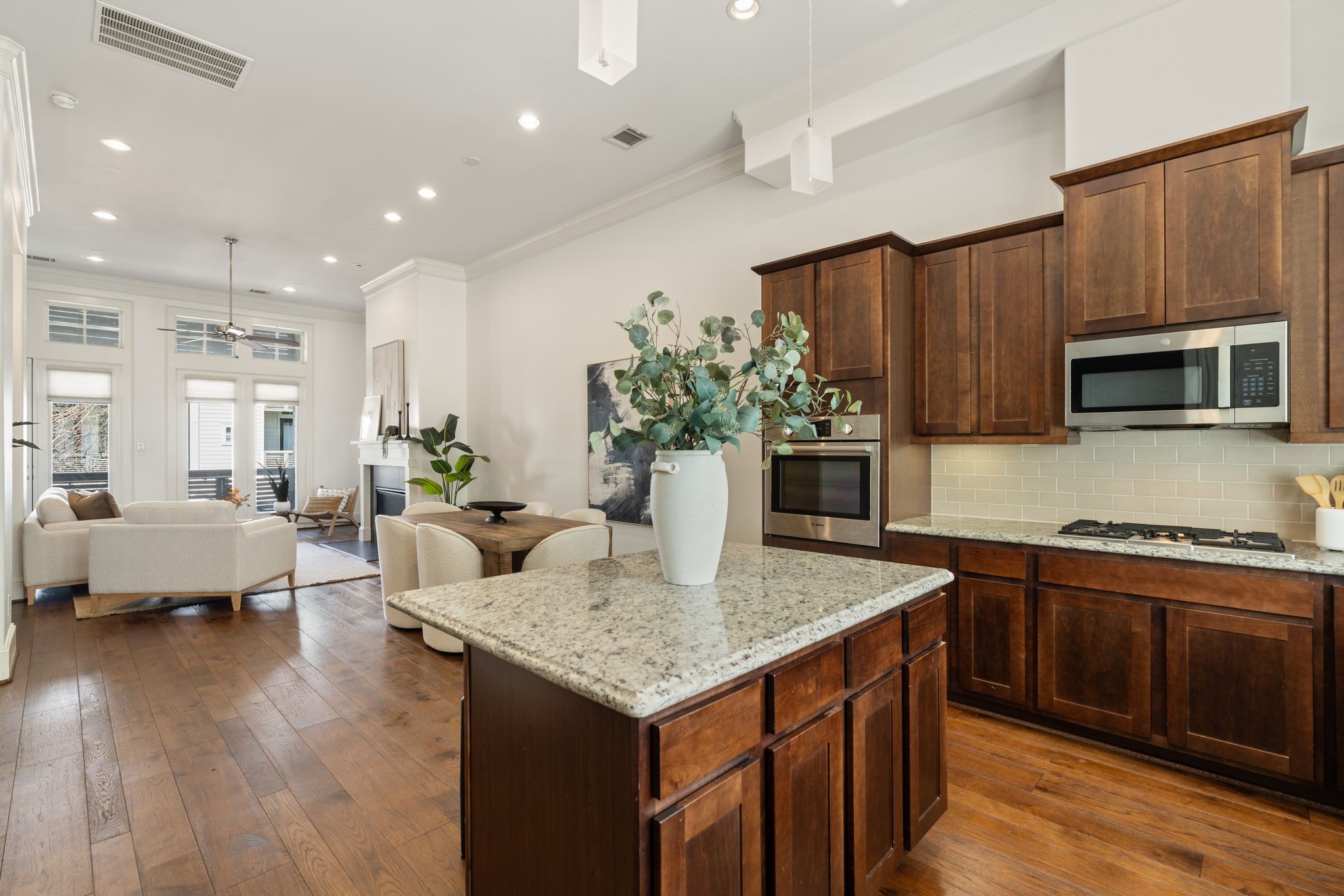 2960 Rusk Street Houston, TX 77003 - Photo 10 of 29 The sleek finishes and thoughtful layout make every corner of this home feel effortlessly stylish yet functional.
