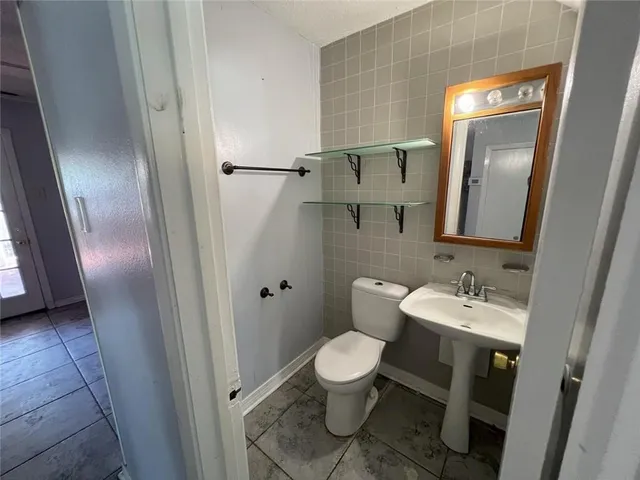 $79,900 | 225 Wright Avenue, Unit 225F, Terrytown, LA 70056