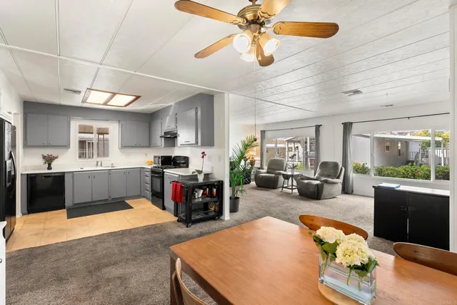 $169,000 | 450 East Bradley Avenue, Unit 115, El Cajon, CA 92021