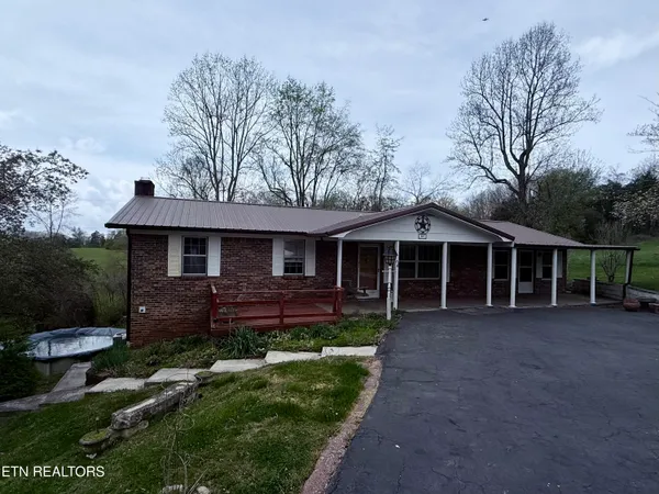 $269,000 | 507 Lisa Drive, New Tazewell, TN 37825